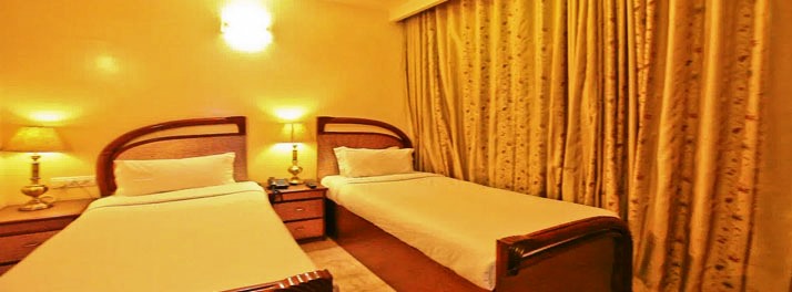 1651/Hotel Zeeras - Varanasi 06.jpg